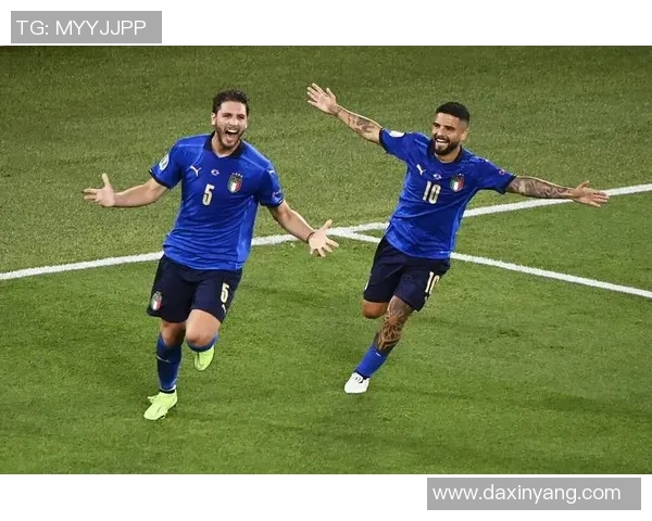 与足球球星亲密接触的瞬间如何让你倍感荣耀与幸运 与足球球星亲密接触的瞬间如何让你倍感荣耀与幸运