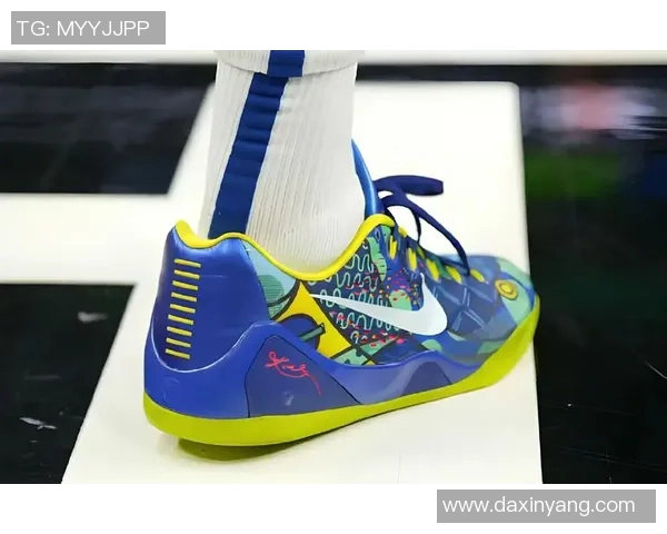 不同球星足球鞋的选择差异分析是否每个球员的足球鞋都一样 不同球星足球鞋的选择差异分析是否每个球员的足球鞋都一样