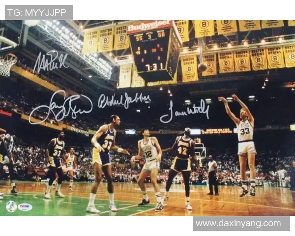 KFC90年代足球明星卡回忆珍藏与历史价值探索 KFC90年代足球明星卡回忆珍藏与历史价值探索