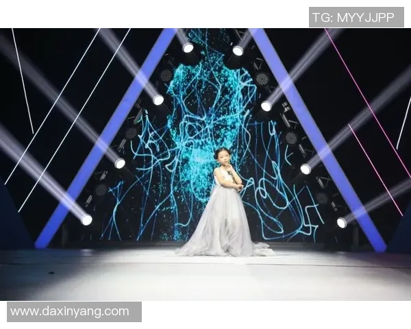 女孩足球球星小名的成长故事与绿茵梦想闪耀舞台